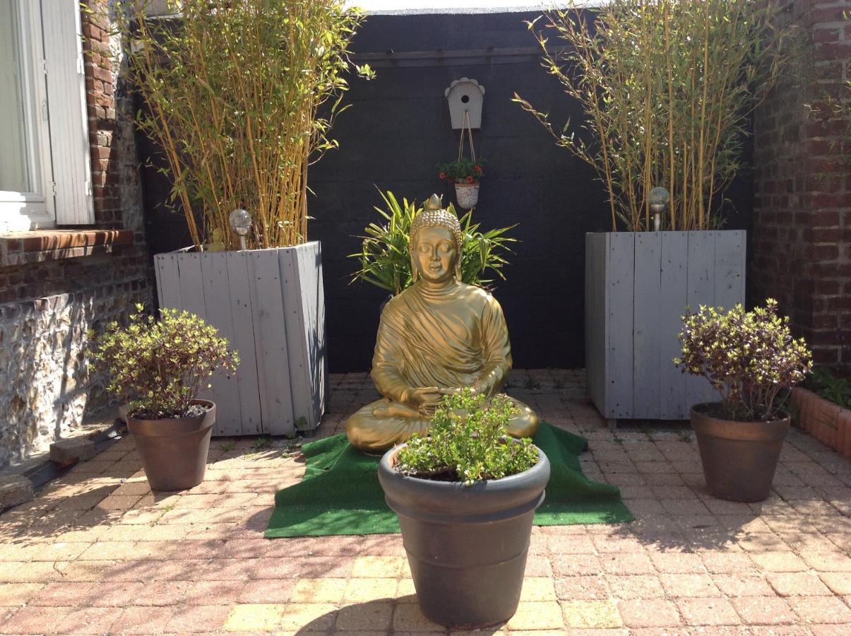 Le Jardin Des Poules Bed & Breakfast Thietreville Ngoại thất bức ảnh