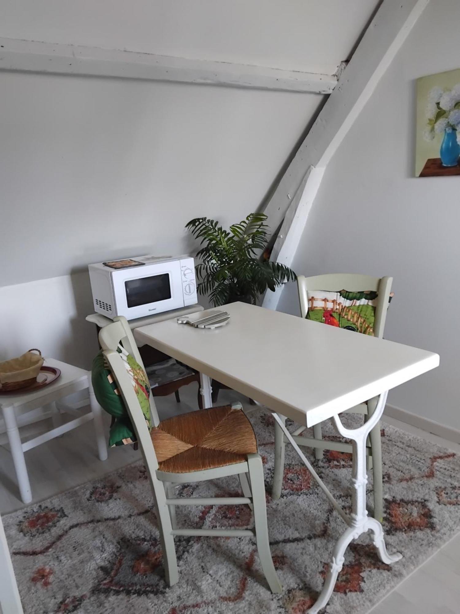 Le Jardin Des Poules Bed & Breakfast Thietreville Ngoại thất bức ảnh
